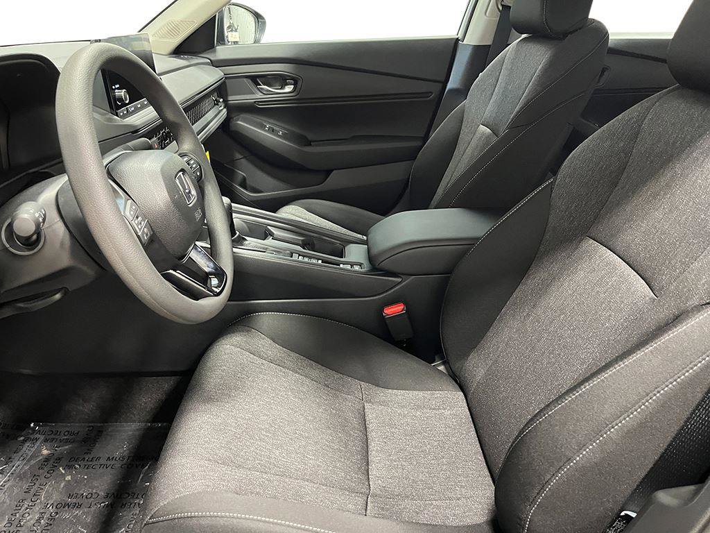 New 2025 Honda Accord SE image 12