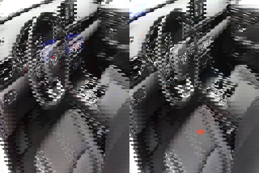 Used 2024 Honda Pilot Elite image 15