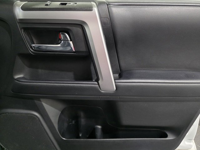 Used 2020 Toyota 4Runner SR5 Premium image 13