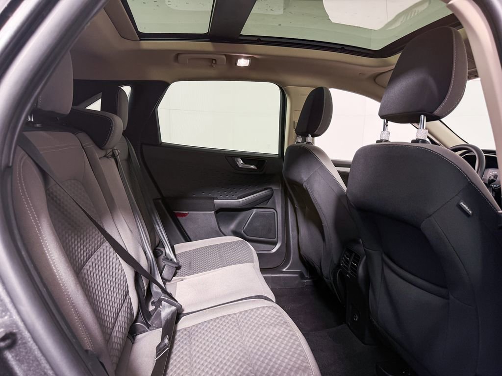 Used 2020 Ford Escape SE AWD/4WD image 38