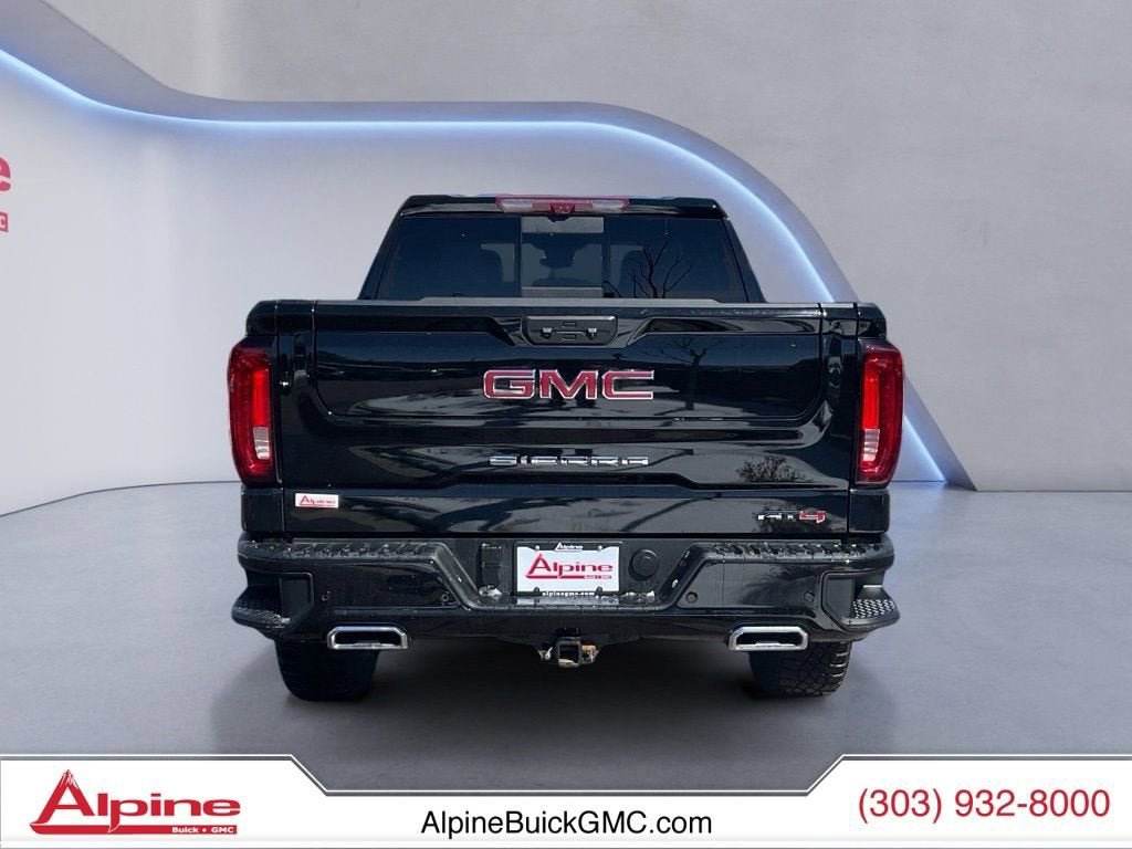 Used 2025 GMC Sierra 1500 AT4 w/ Technology Package AWD/4WD image 4