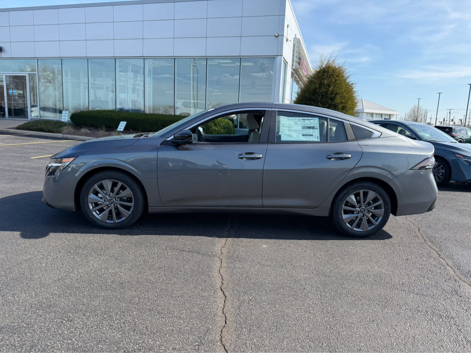 New 2026 Nissan Sentra SL FWD image 4