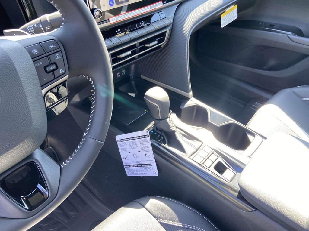 New 2026 Toyota Camry SE FWD image 21