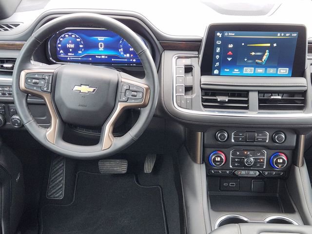 Used 2024 Chevrolet Suburban High Country image 27