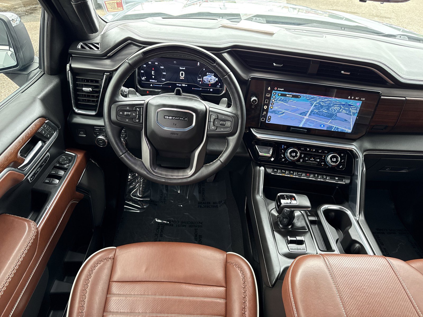 Used 2024 GMC Sierra 1500 Denali Ultimate AWD/4WD image 17