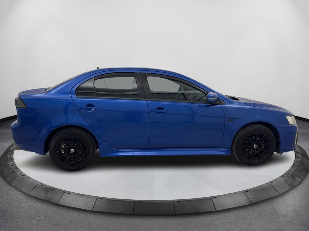 Used 2016 Mitsubishi Lancer ES image 4