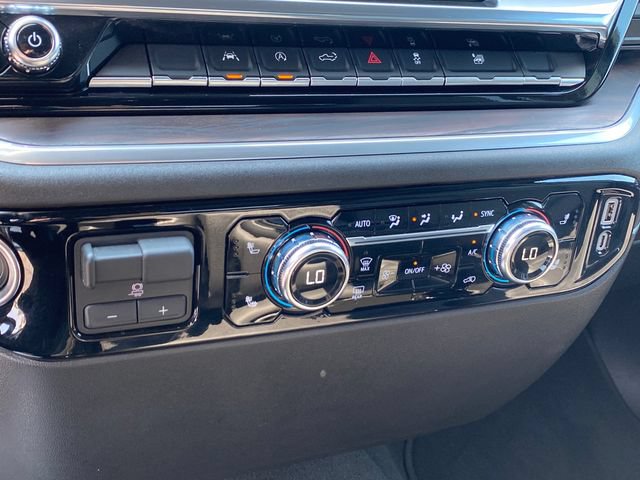 Certified 2026 GMC Sierra 1500 SLT AWD/4WD image 14