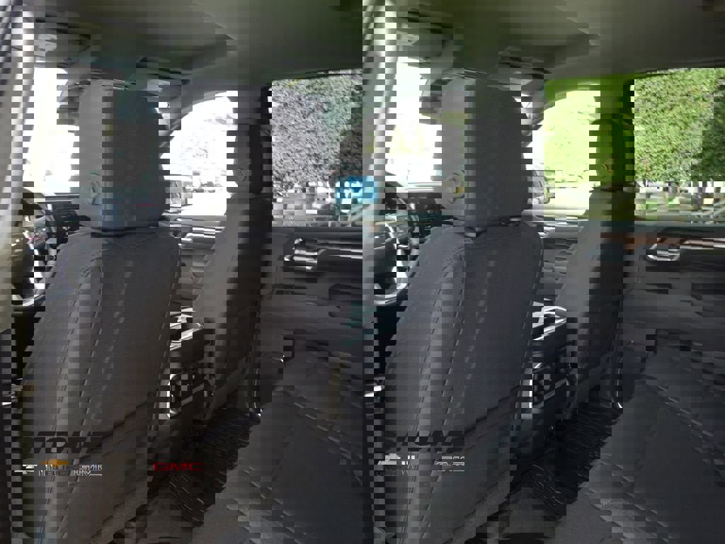 New 2026 GMC Sierra 1500 Elevation image 20