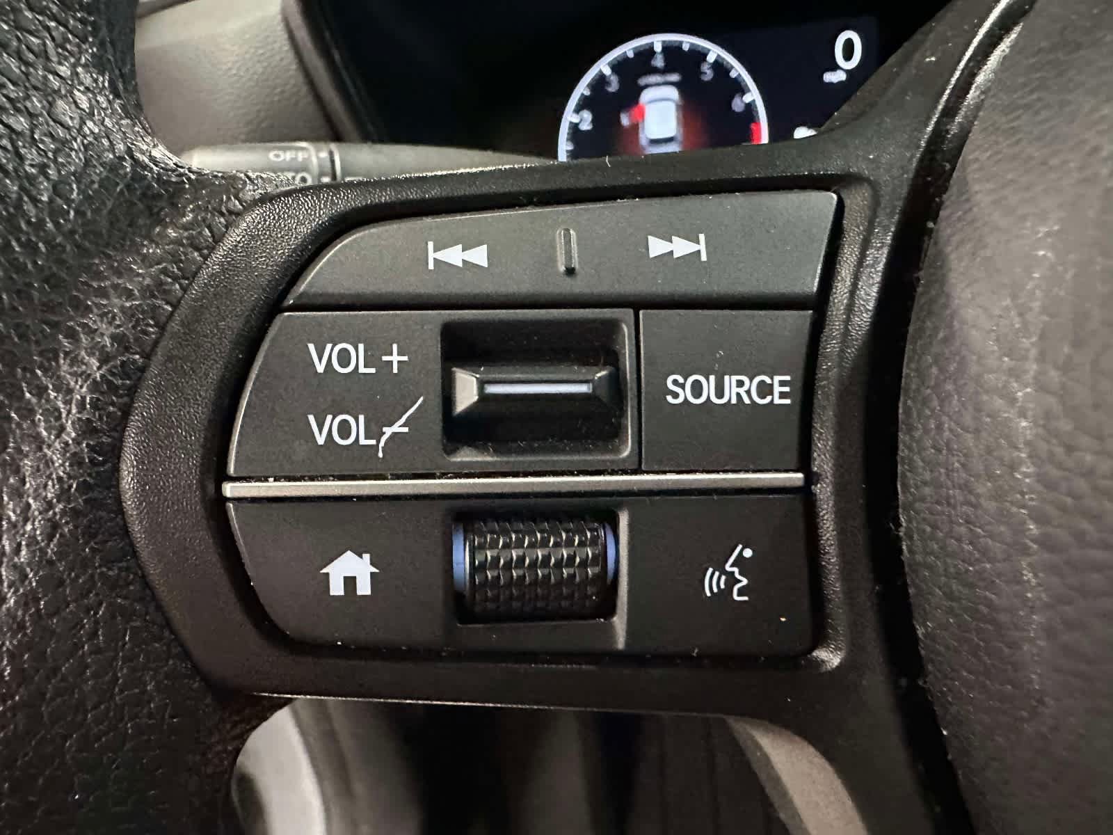 Used 2024 Honda CR-V EX image 31