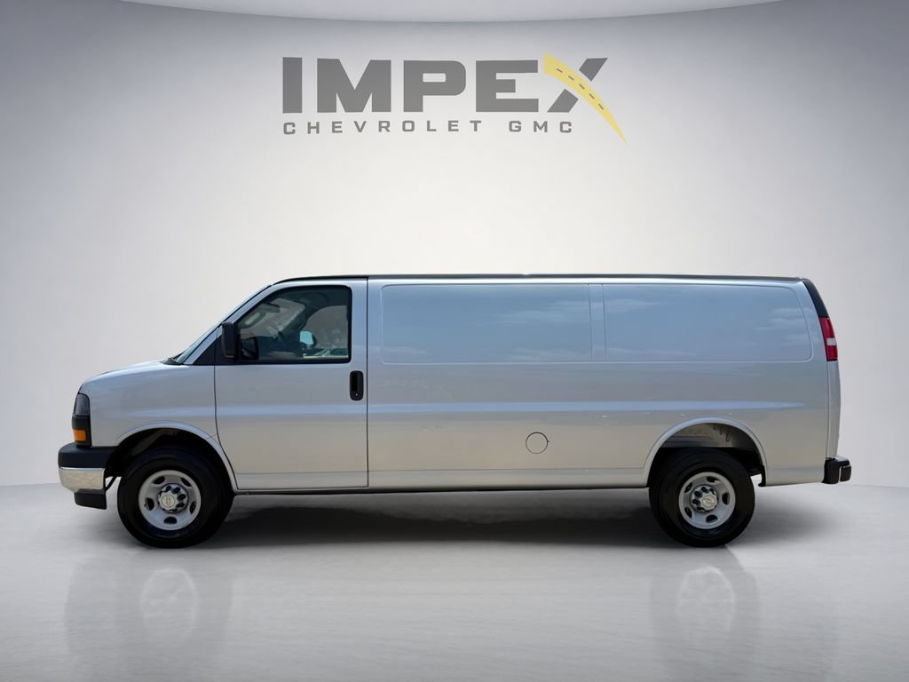 New 2026 Chevrolet Express 3500 Extended w/ Driver Convenience Package RWD image 2