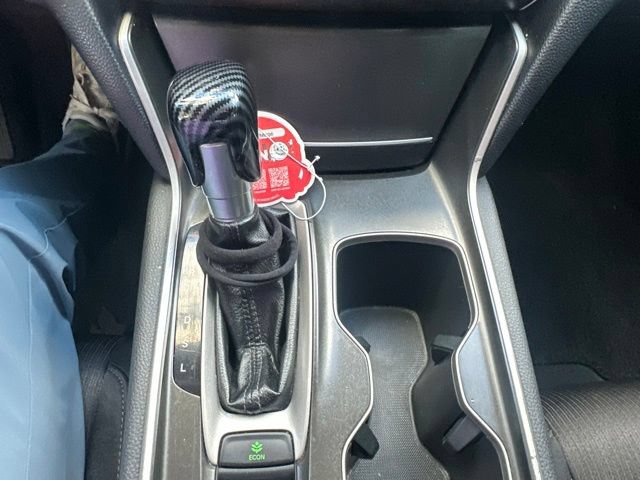 Used 2018 Honda Accord EX image 28
