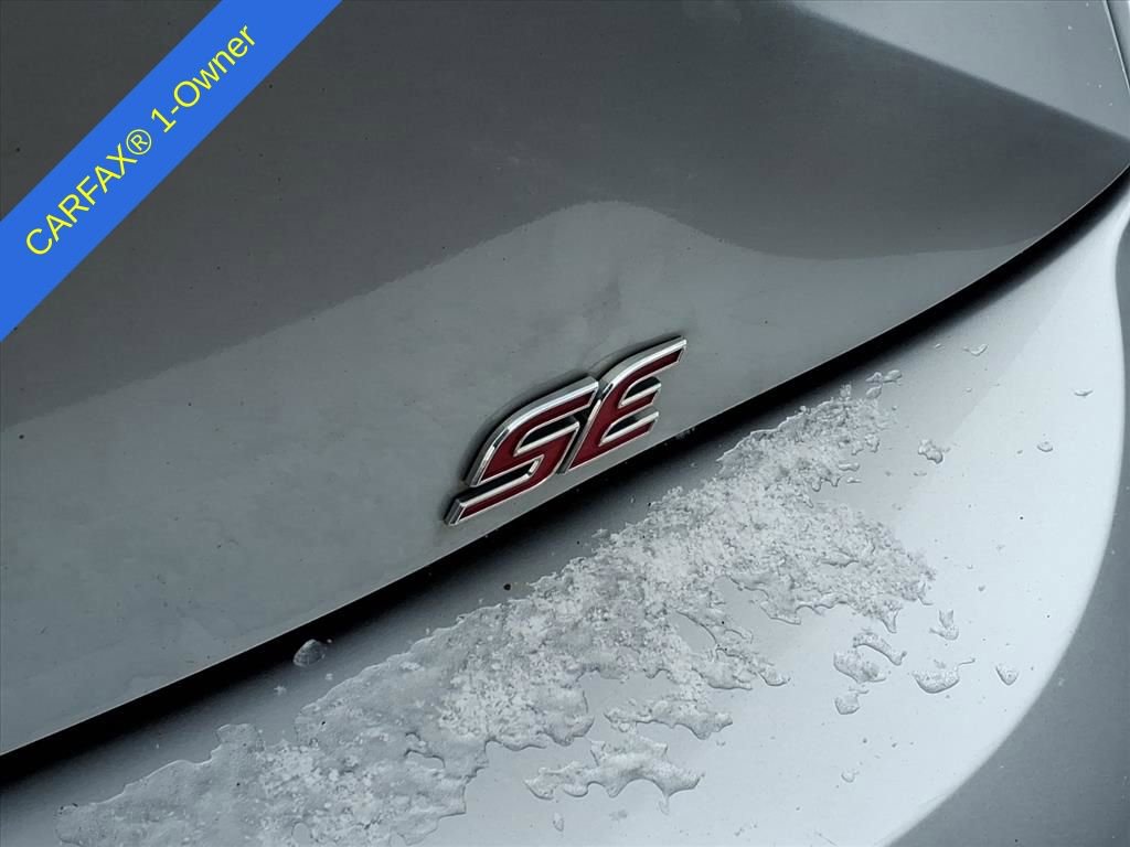 Used 2019 Toyota Corolla Hatchback image 10