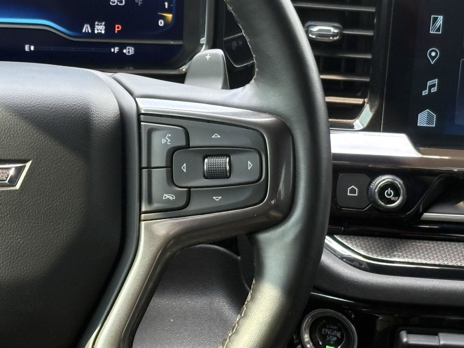 Used 2023 Chevrolet Silverado 1500 ZR2 w/ Technology Package AWD/4WD image 11