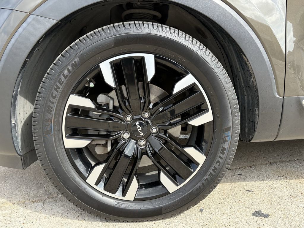 Used 2023 Kia Telluride SX Prestige image 9