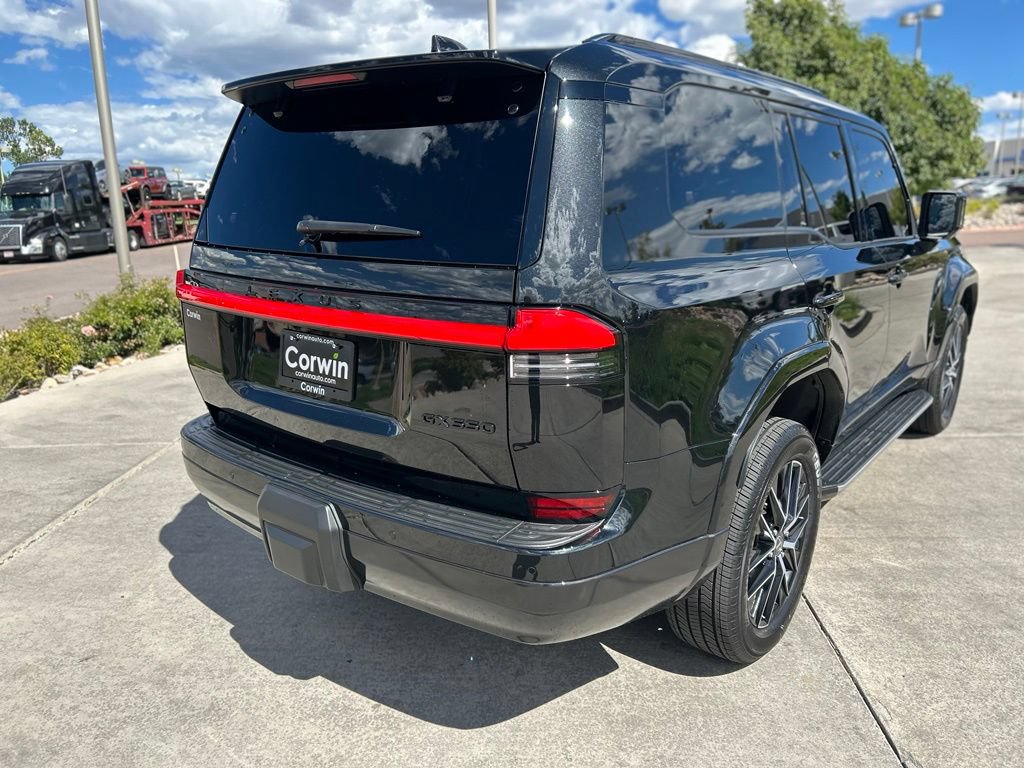 Used 2024 Lexus GX 550 w/ Accessory Package (Z1) AWD/4WD image 9