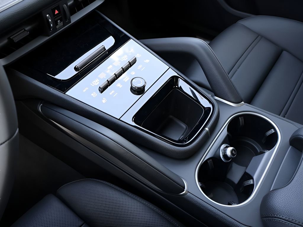 New 2026 Porsche Cayenne S AWD/4WD image 25