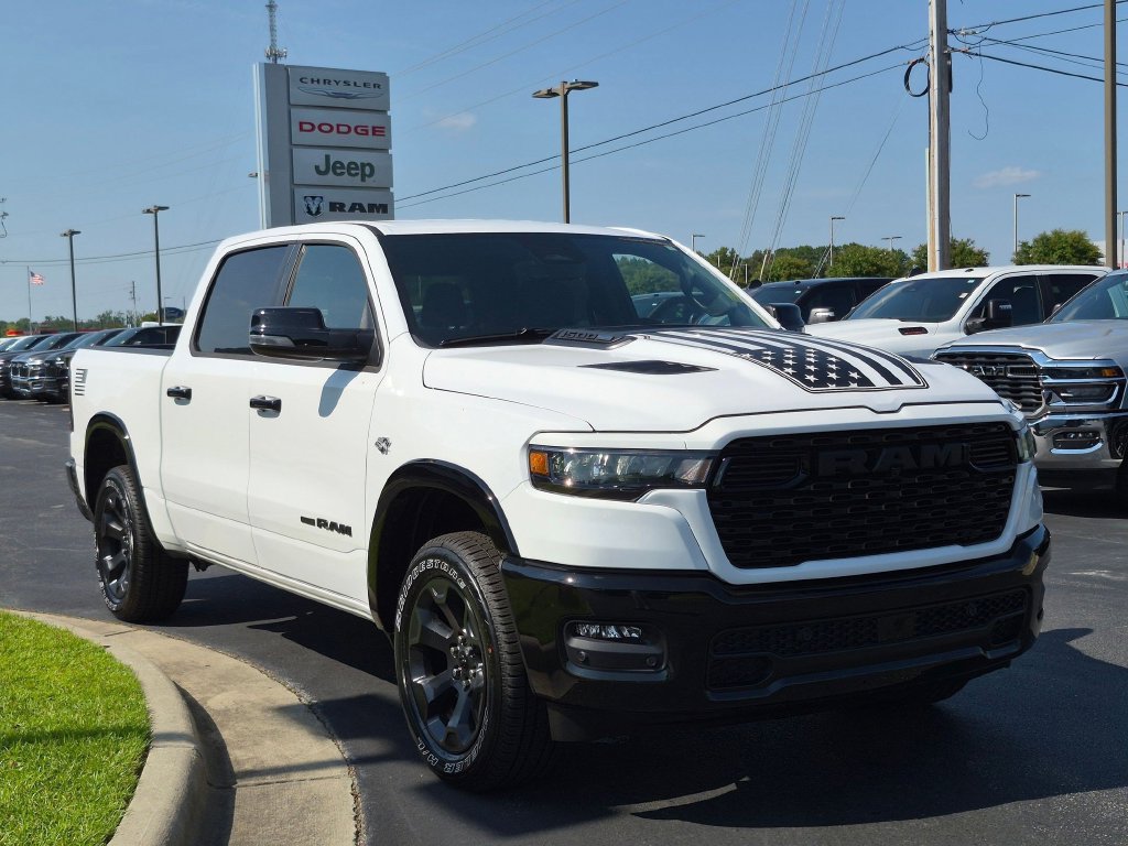 Used 2026 RAM 1500 Big Horn AWD/4WD image 3