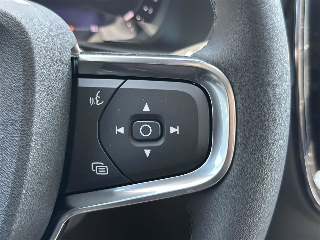 New 2026 Volvo XC40 B4 Plus w/ Climate Package image 9