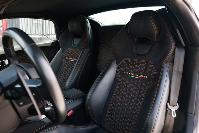 Used 2019 Lamborghini Huracan LP 580-2 RWD image 9