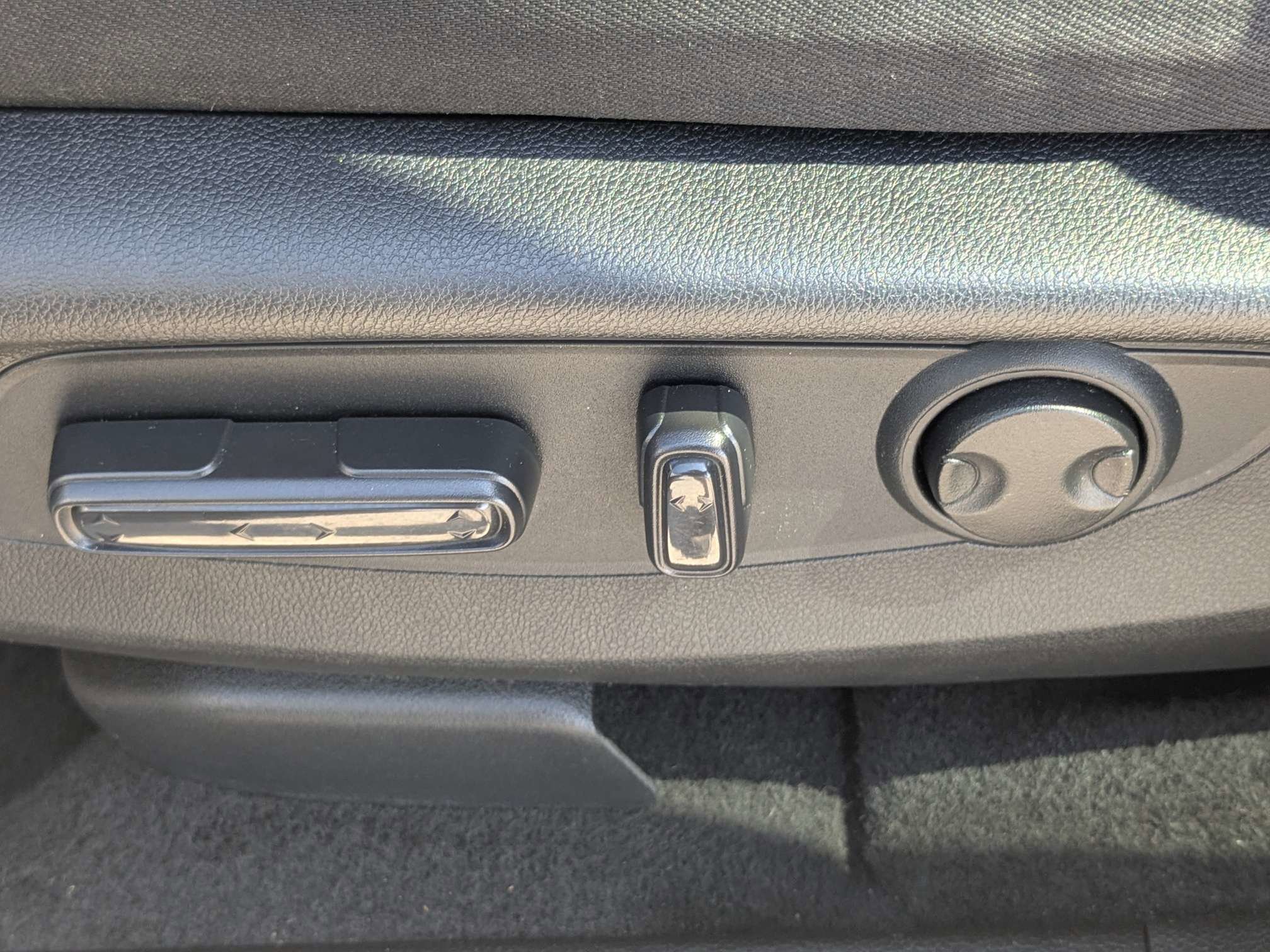 Used 2024 Honda CR-V EX image 23