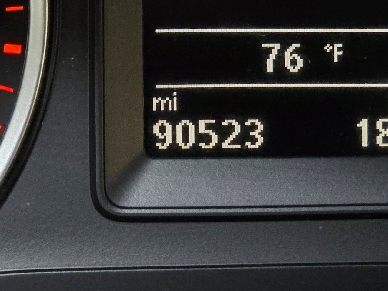 Used 2014 Volkswagen Tiguan SEL FWD image 37