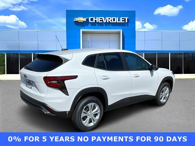 New 2026 Chevrolet Trax LS w/ Driver Confidence Package FWD image 4