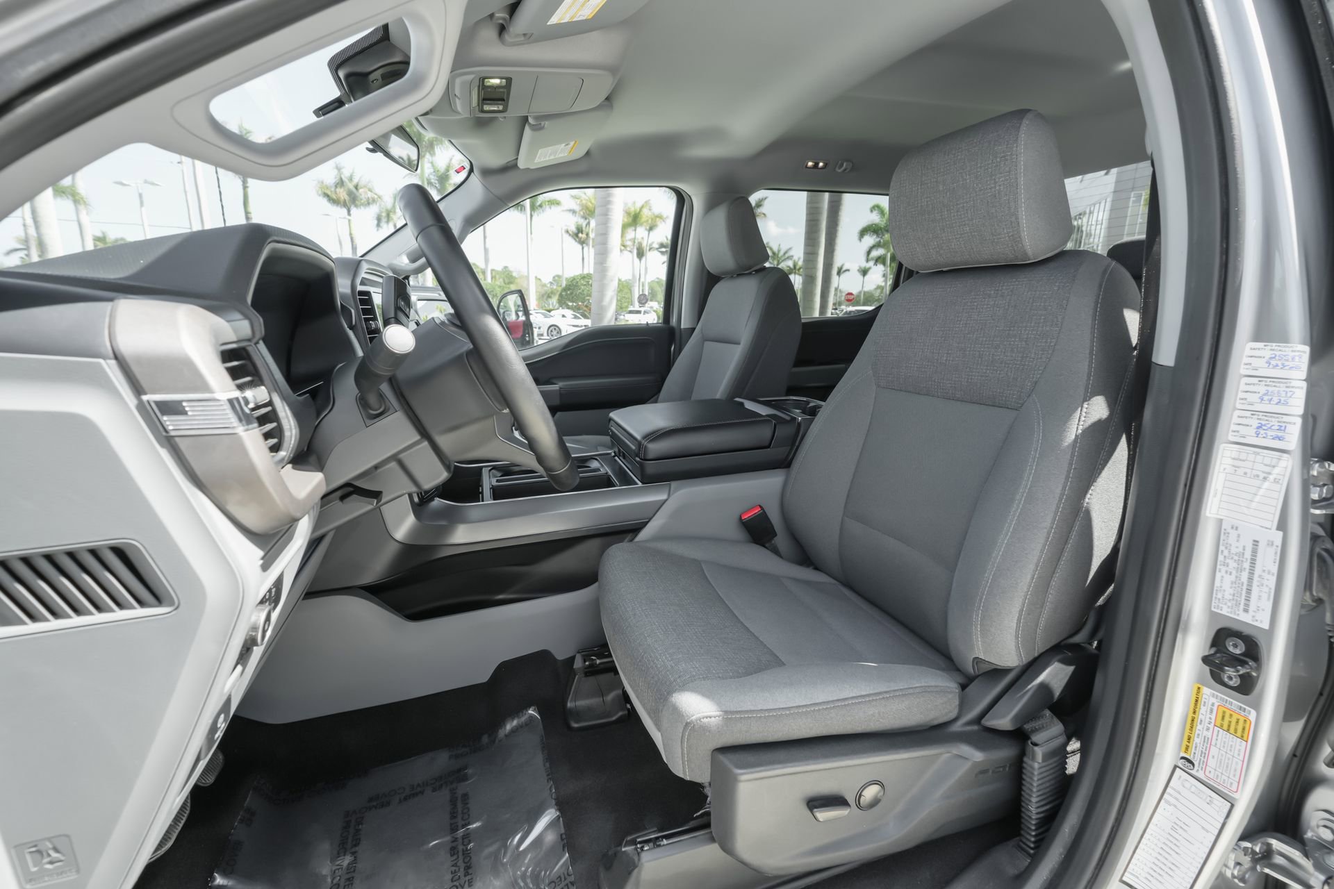 Used 2025 Ford F150 XLT w/ Equipment Group 301A Standard image 7