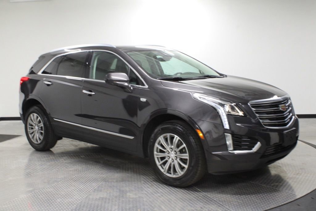 Used 2017 Cadillac XT5 Luxury w/ Driver Awareness Package image 48