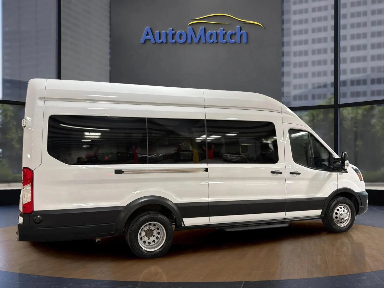 Used 2024 Ford Transit 350 XL AWD/4WD image 12