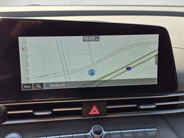 Used 2025 Hyundai Elantra SEL FWD image 16