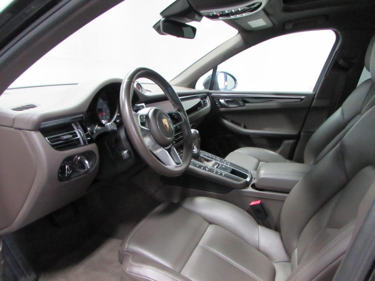 Used 2021 Porsche Macan S AWD/4WD image 13
