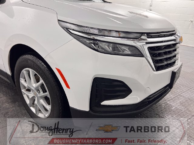 Used 2024 Chevrolet Equinox LS w/ LS Convenience Package FWD image 9