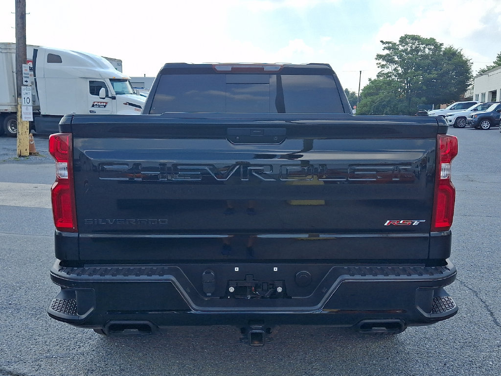 Used 2022 Chevrolet Silverado 1500 RST w/ Convenience Package II AWD/4WD image 5