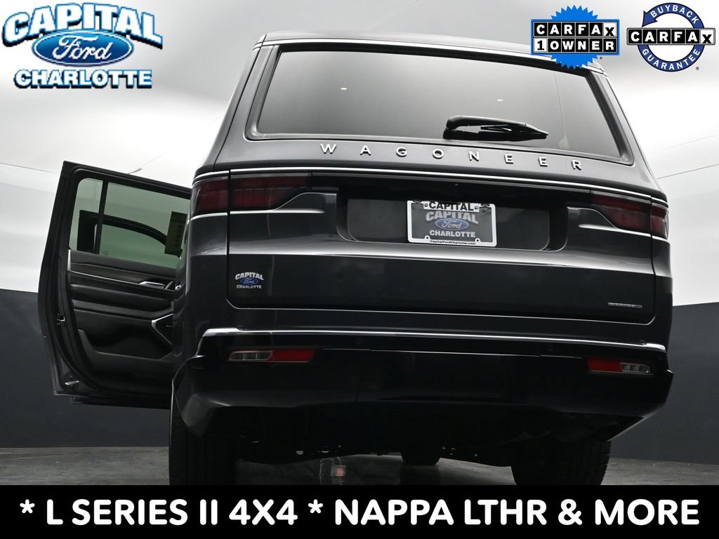 Used 2024 Jeep Wagoneer L Series II w/ Flexible Seating Group AWD/4WD image 38