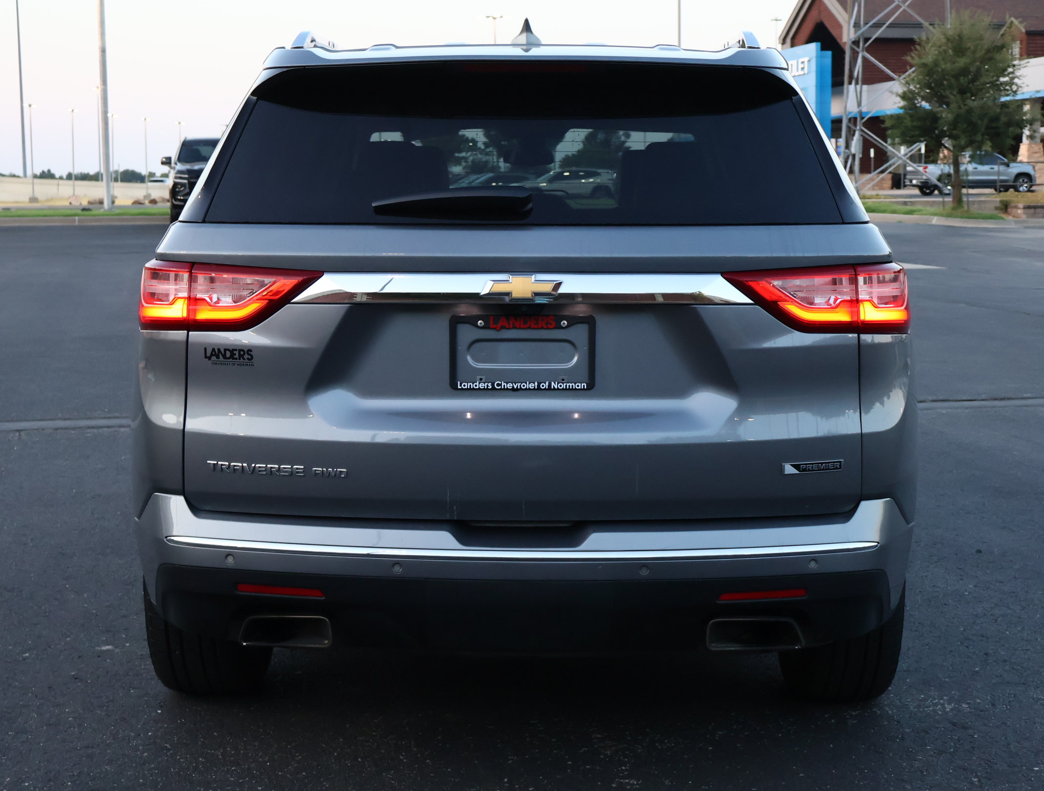 Used 2018 Chevrolet Traverse Premier AWD/4WD image 33