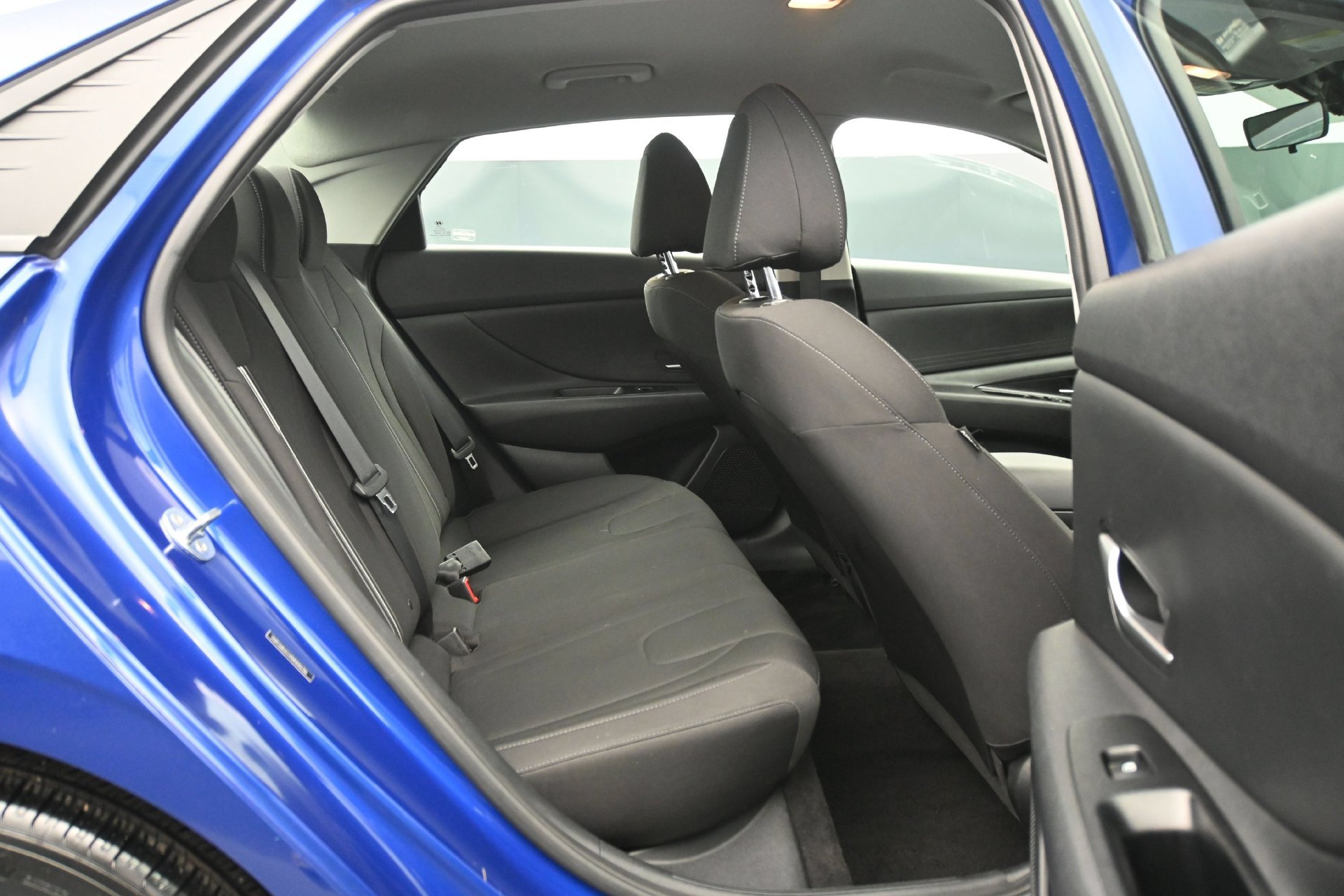 Used 2021 Hyundai Elantra SEL FWD image 14