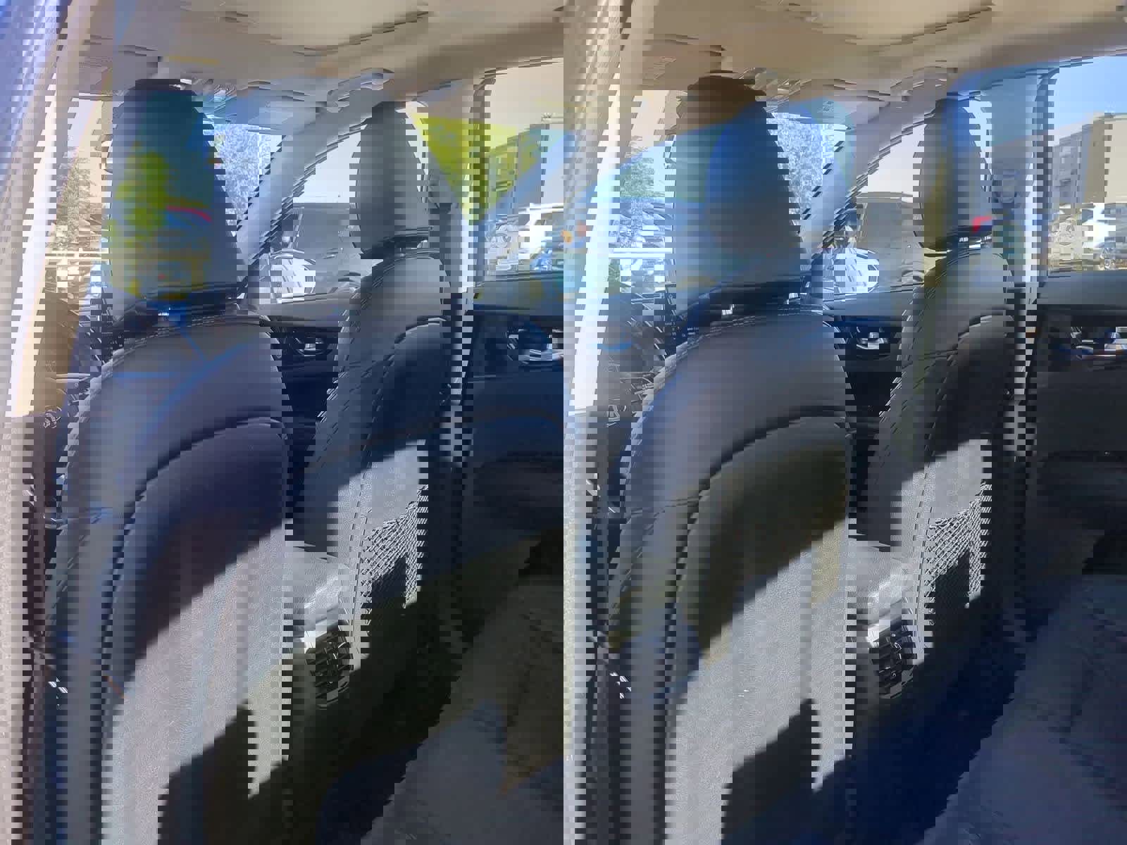 Used 2021 Kia Forte EX image 18