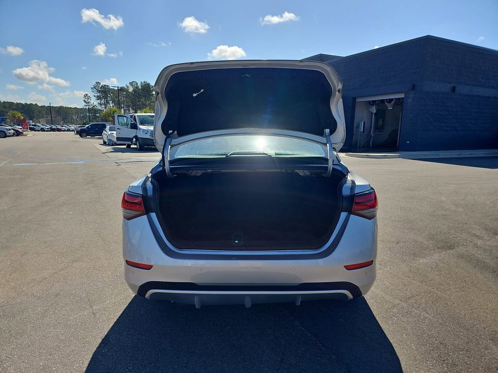 Used 2021 Nissan Sentra SV w/ Electronics Package image 16