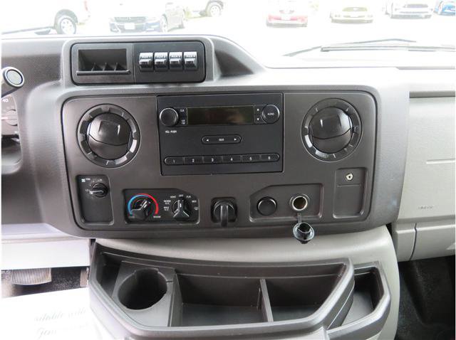 Used 2016 Ford E-350 and Econoline 350 Super Duty RWD image 11