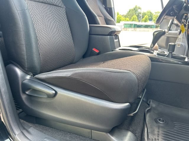 Used 2018 Toyota 4Runner TRD Off-Road AWD/4WD image 23