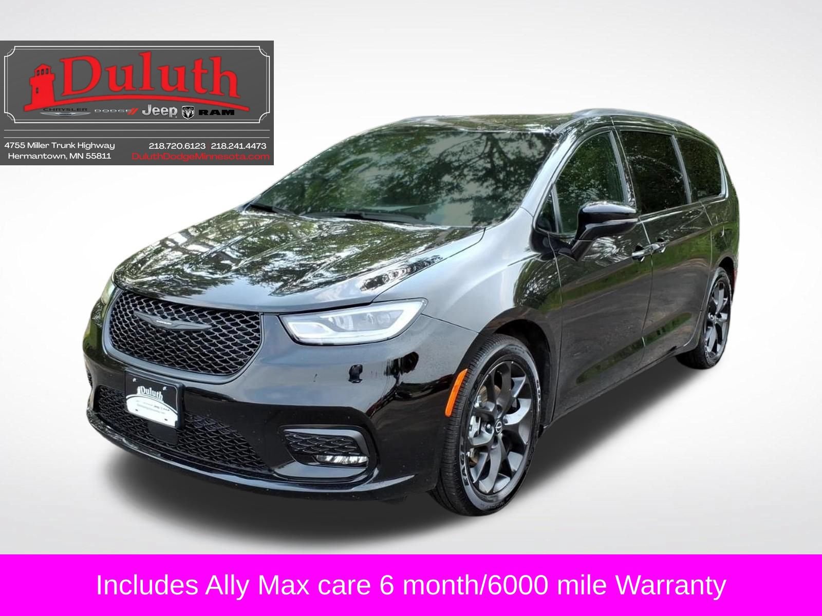 Used 2026 Chrysler Pacifica Limited w/ S Appearance Package