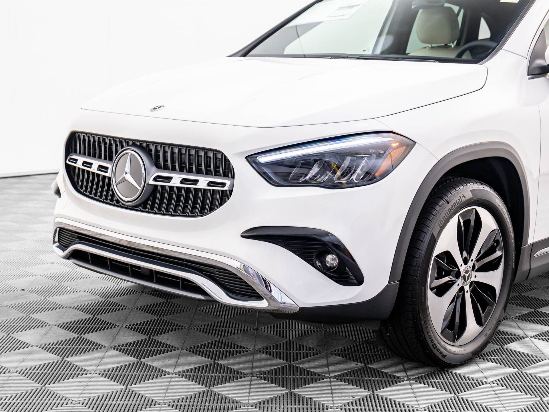 New 2026 Mercedes-Benz GLA 250 4MATIC image 41