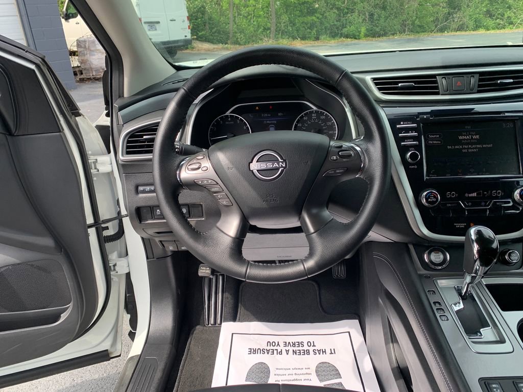 Used 2024 Nissan Murano SV w/ SV Midnight Edition Package FWD image 16