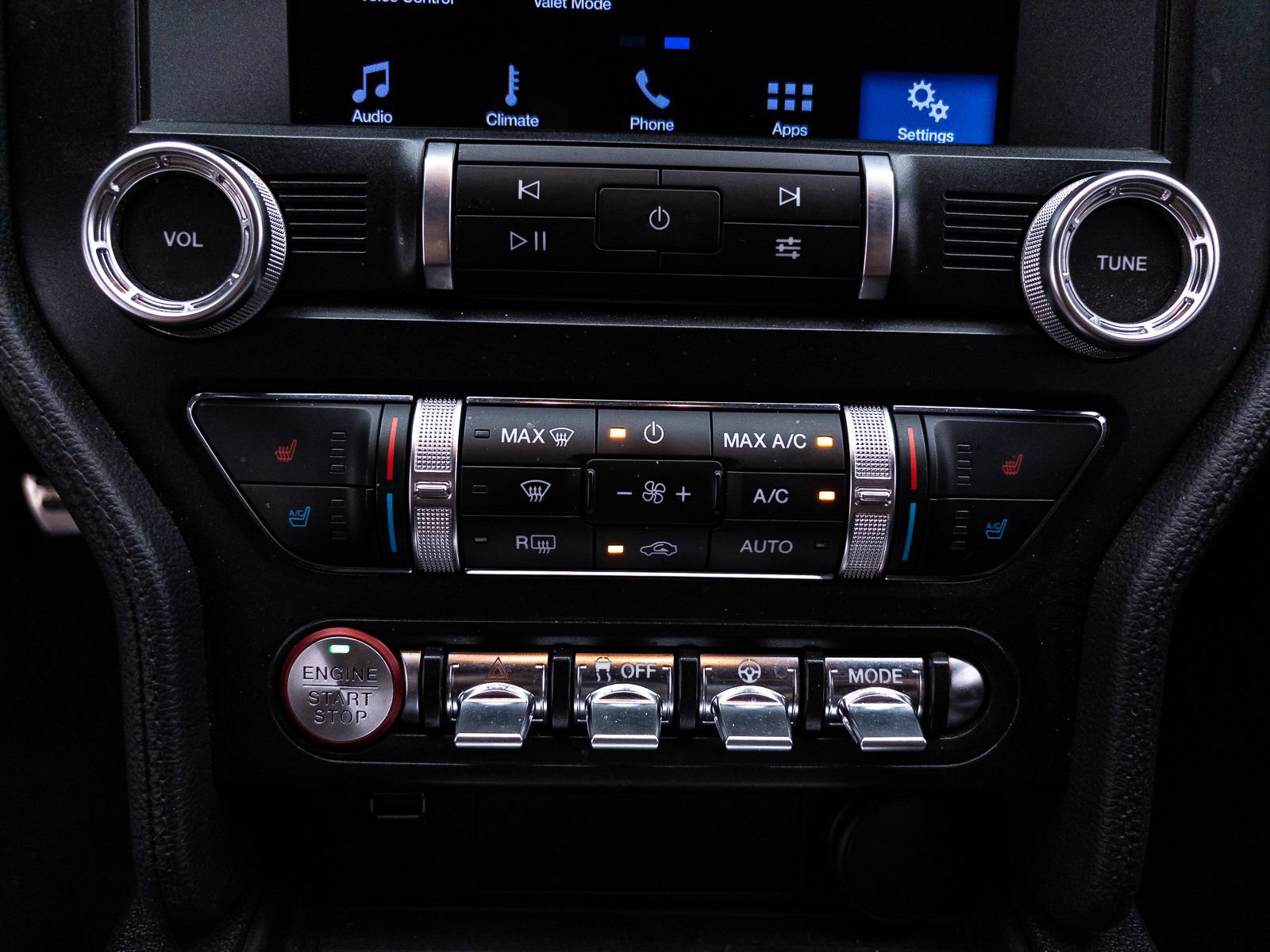 Used 2019 Ford Mustang GT Premium w/ GT Performance Package RWD image 29
