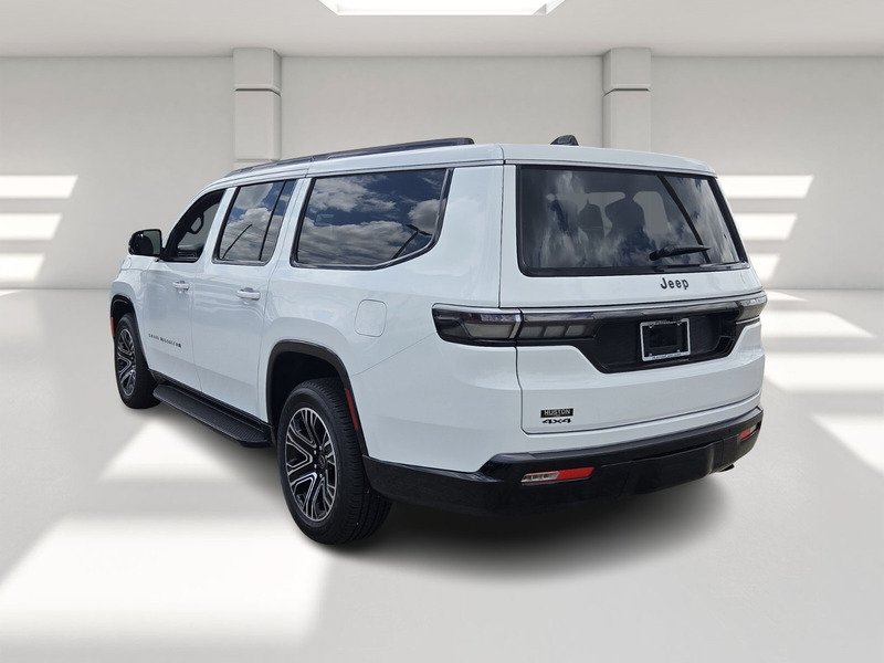 New 2026 Jeep Grand Wagoneer L 4WD w/ Premium Group I image 3