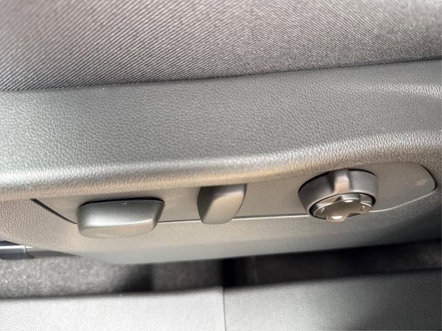 New 2026 Buick Envision Avenir AWD/4WD image 17