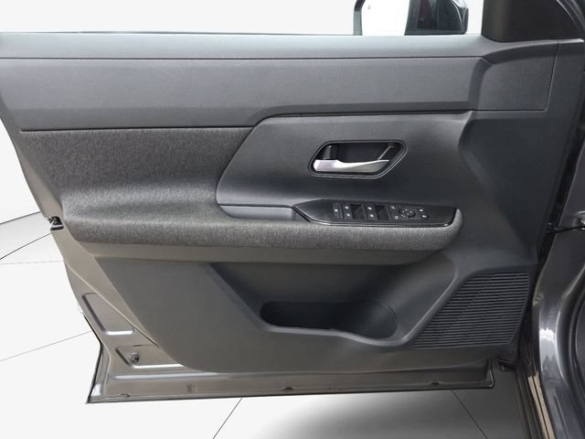 Used 2026 Nissan Kicks SV w/ Cold Weather Package AWD/4WD image 26
