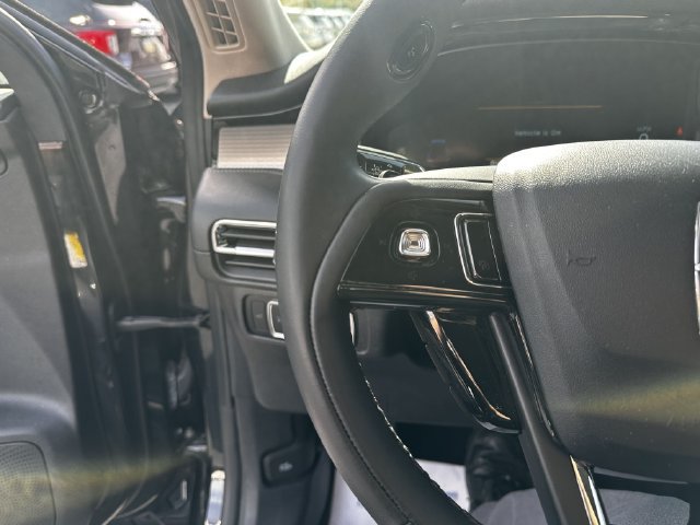 Certified 2024 Lincoln Corsair AWD w/ Equipment Group 101A image 28
