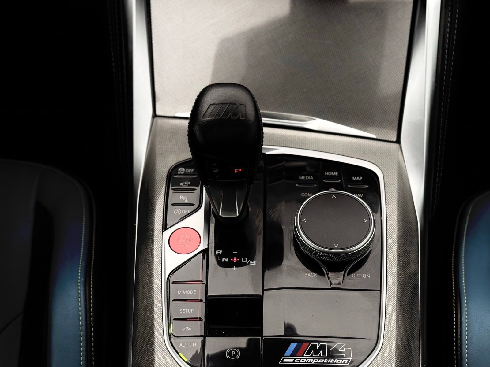 Used 2022 BMW M4 Competition w/ M Carbon Exterior Package image 35