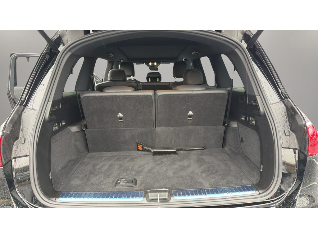 Used 2025 Mercedes-Benz GLS 450 4MATIC image 23
